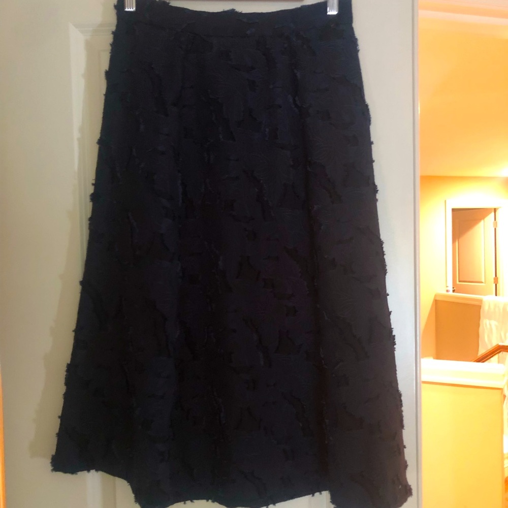 Skirt with texture